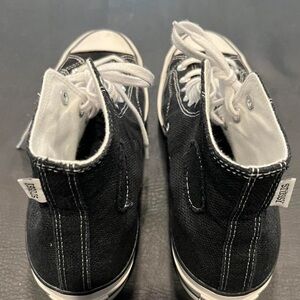 STUSSY CONVERSE MENS SIZE 9
